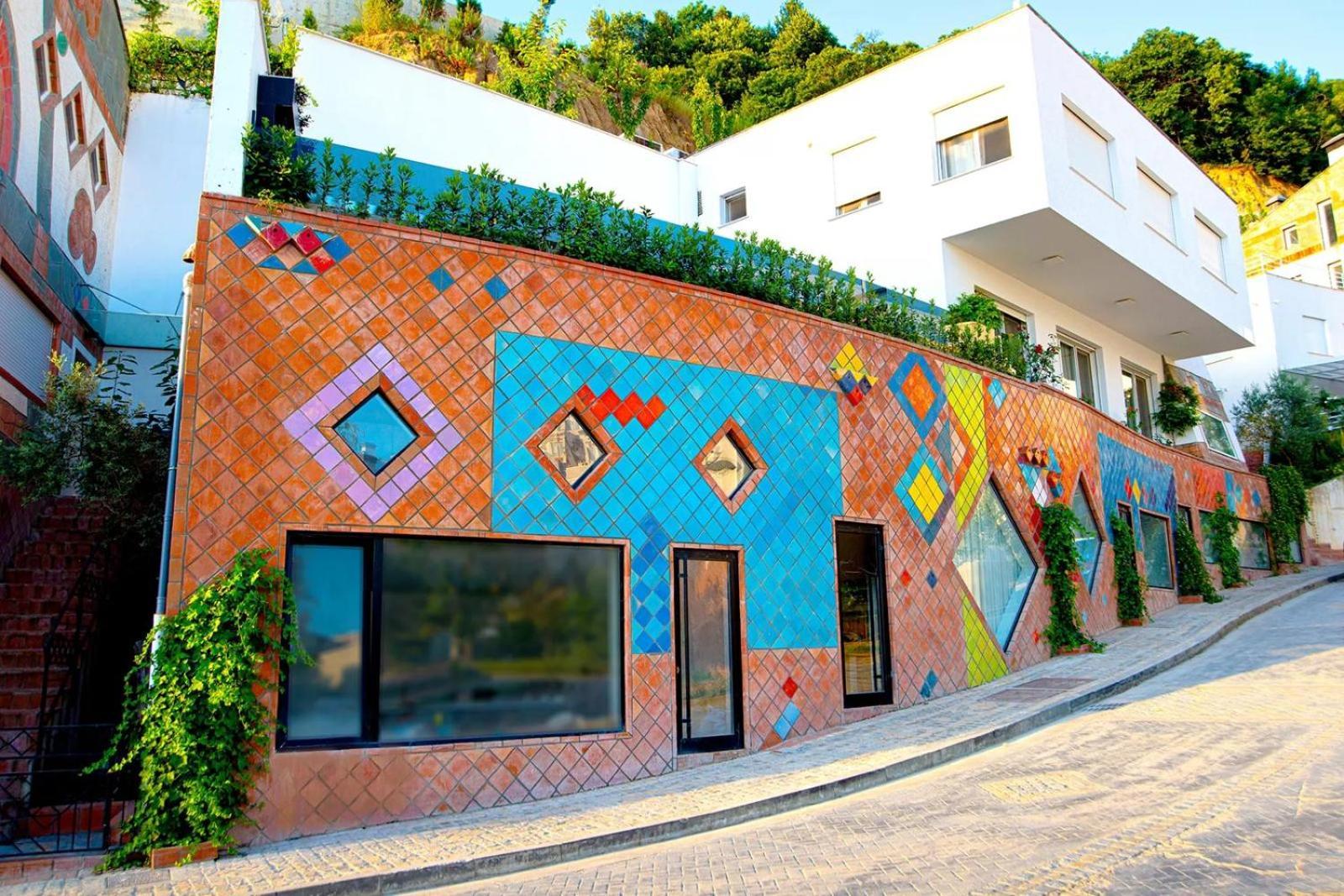Apartamento Deluxe Flat With Garden_Tirana Exterior foto