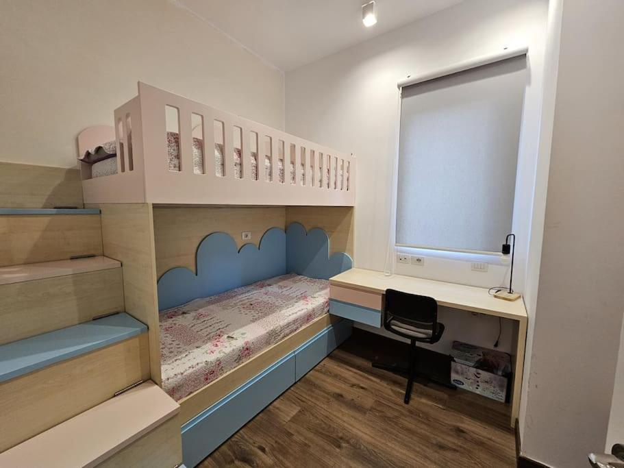 Apartamento Deluxe Flat With Garden_Tirana Exterior foto